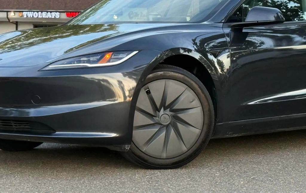 tesla model 3 2025 5YJ3E1EA3SF138741 image tesla model 3 2025 5YJ3E1EA3SF138741 image